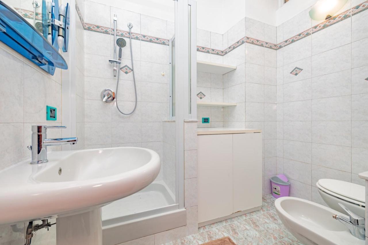 Casa Vicinissima All'Ospedale San Paolo Μιλάνο Εξωτερικό φωτογραφία
